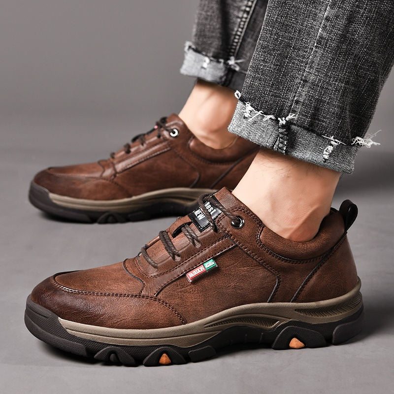 🔥 Danes za polovično ceno! Ne zamudite! ⏰ Ergonomsko oblikovani ortopedski čevlji - zagotavljajo naravno oporo stopalnega loka 👞 Z lahkoto lajšajo bolečine v stopalih