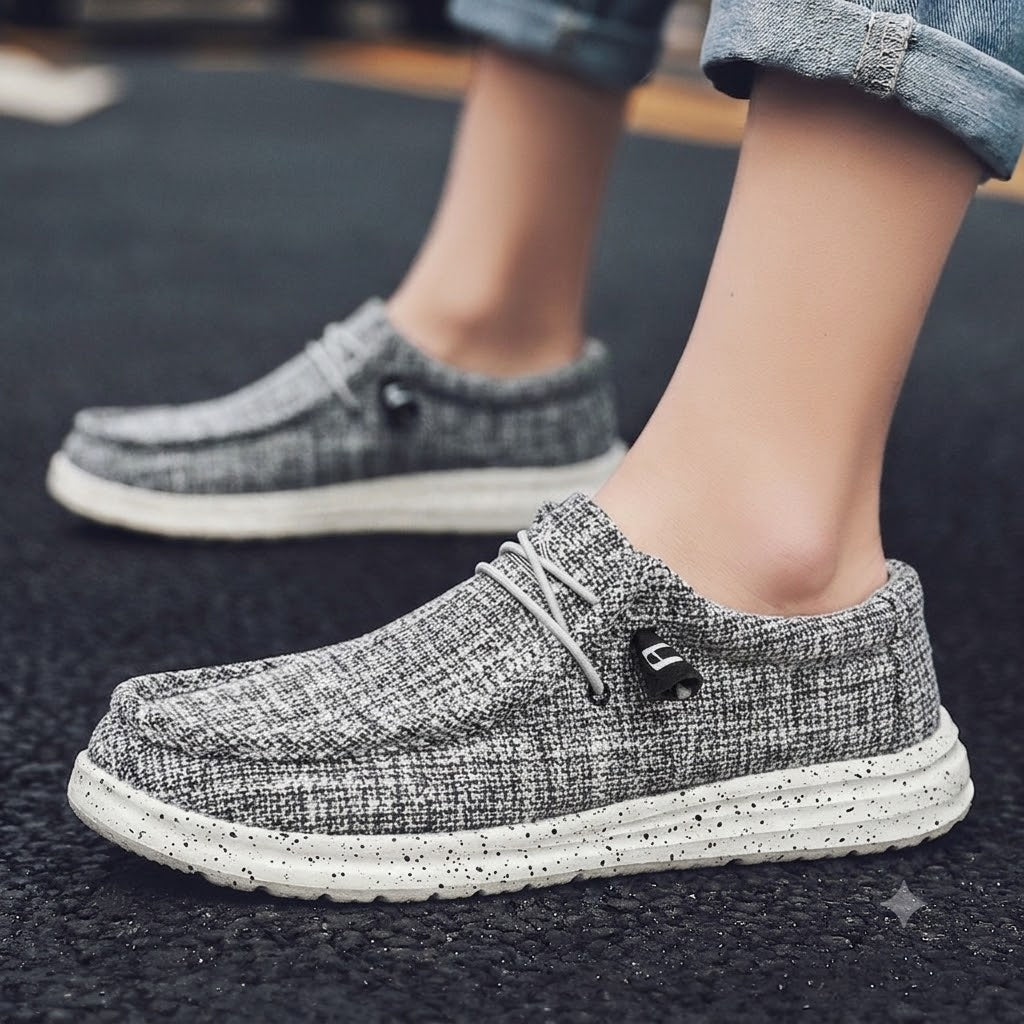 🎉 Omejena časovna ponudba! 👞 Moški poletni casual čevlji | Izjemno lahki in zračni ✅ Enostavno obuvanje ✅ Mehak nedrseč podplat 🚶 Podpora stopalnemu loku za udobno hojo ves dan